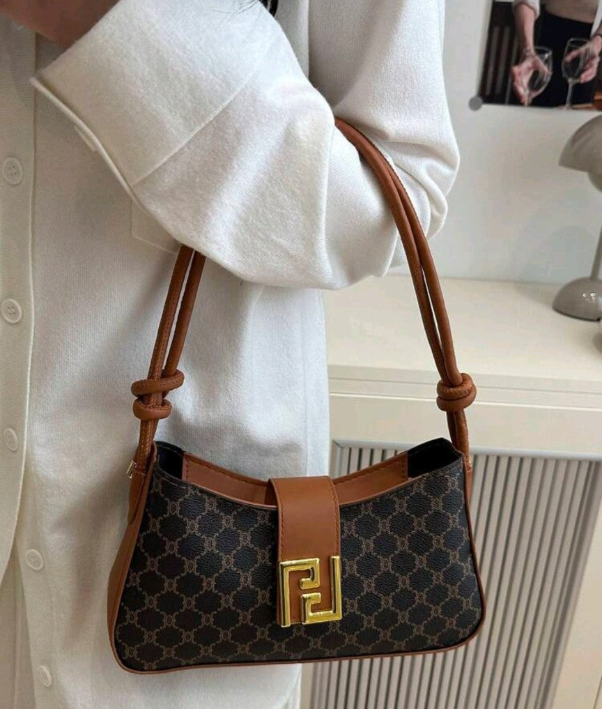 Minimalist Shoulder Bag