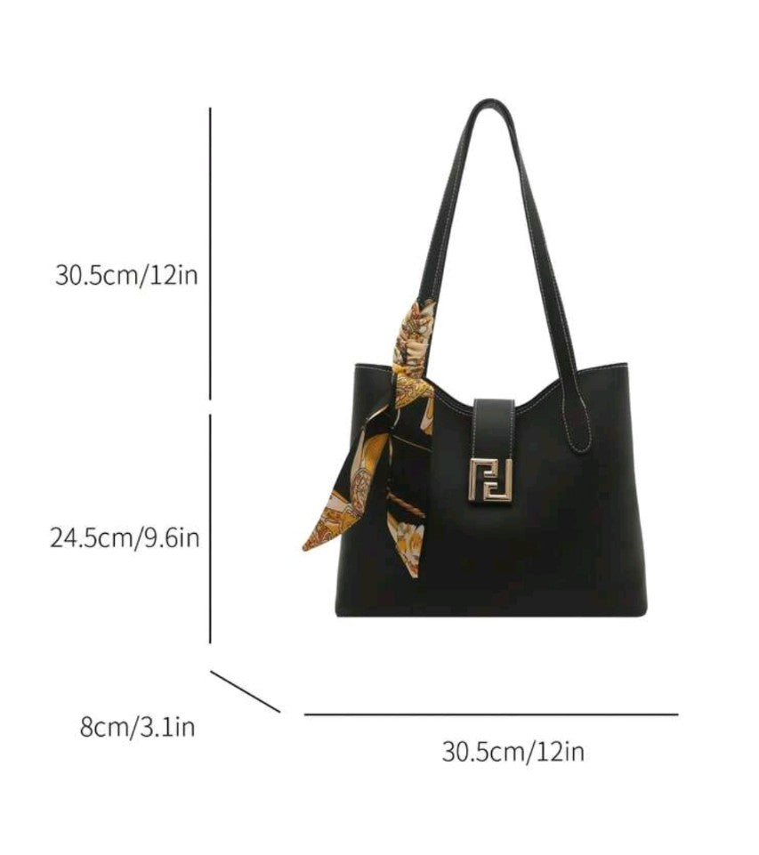 Essential Tote Black or Brown
